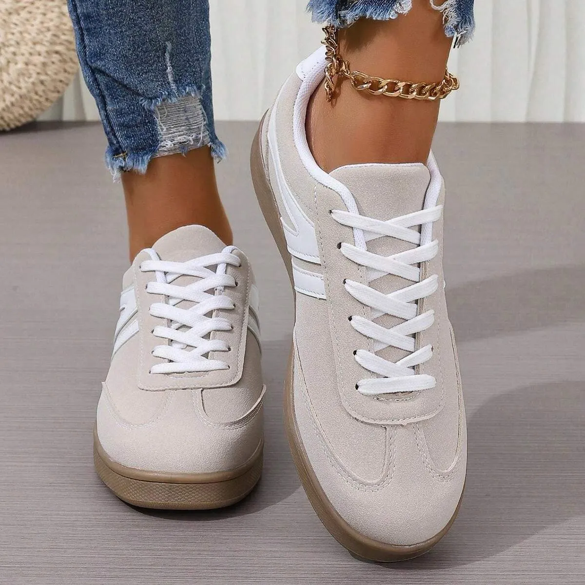 Retro Classic Unisex Sneakers, Versatile Sports Shoes for a Stylish Look