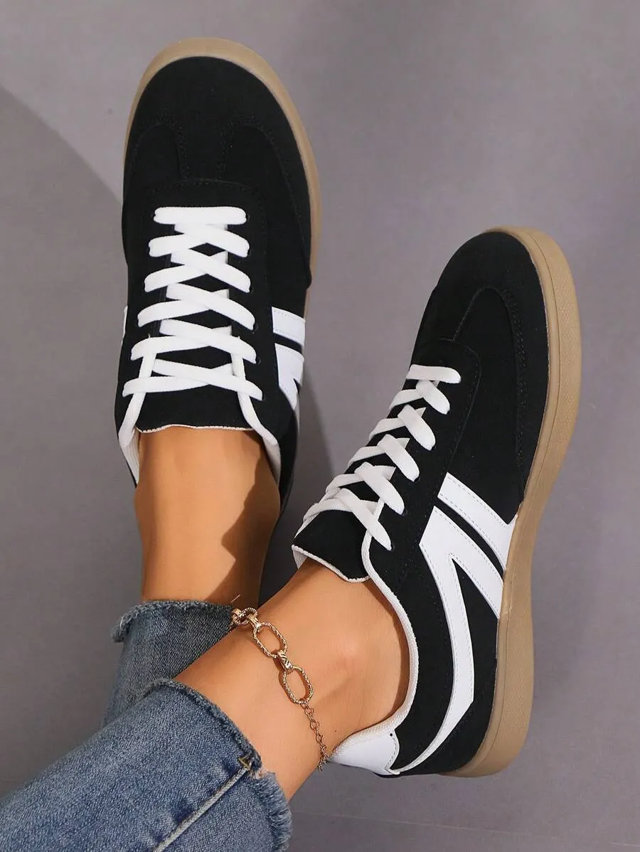 Vintage-Inspired Casual Shoes, Classic Unisex Sneakers for Sports and Leisure