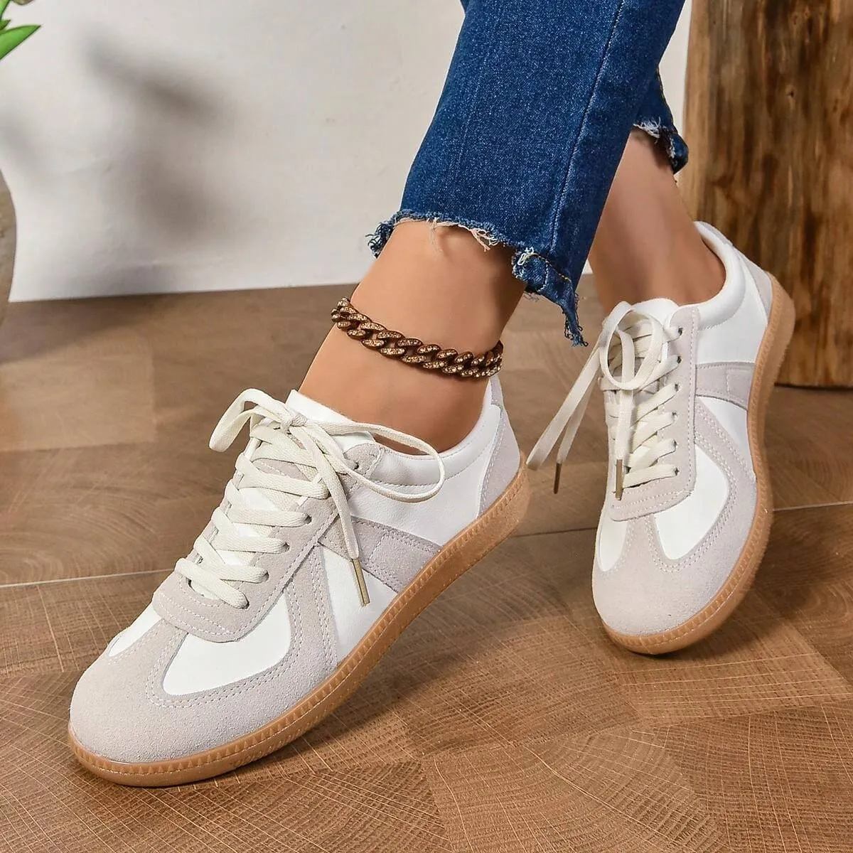 Unisex Classic Sneakers, Retro Design Sports Shoes for Casual and Active Wear