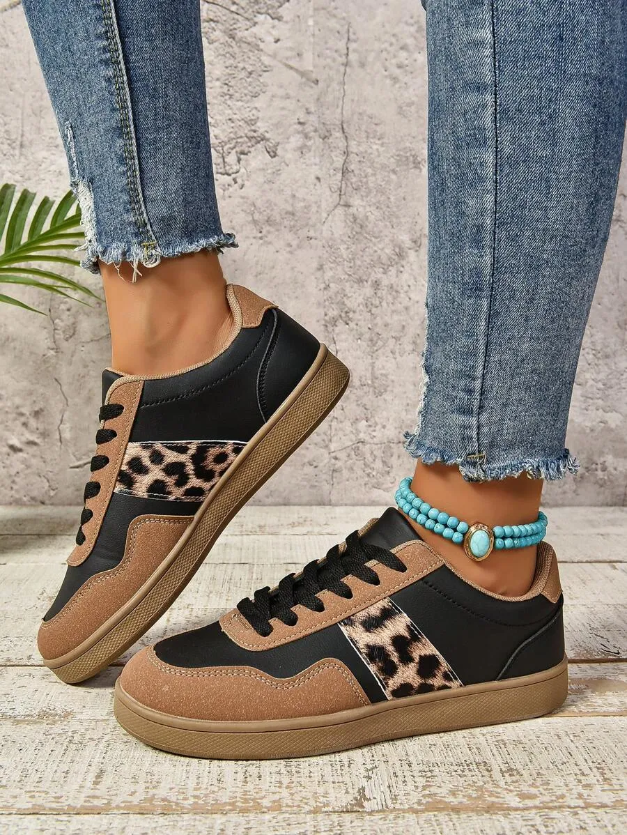 Vintage Unisex Sneakers, Stylish and Versatile Shoes for Casual Sportswear