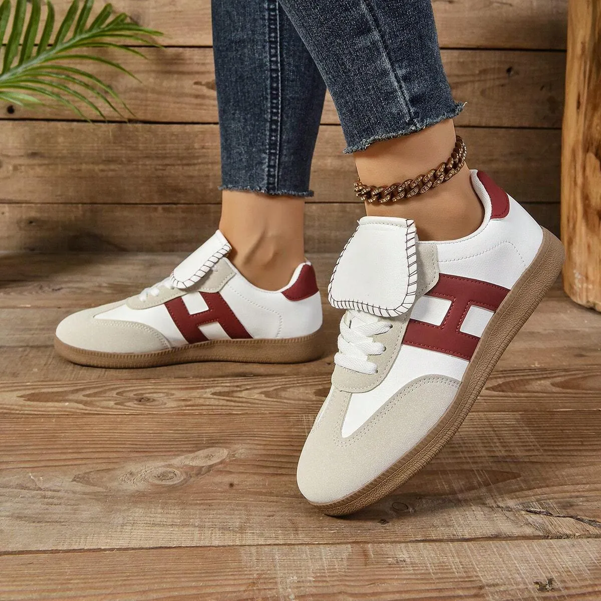 Timeless Unisex Sneakers, Vintage Classic Sports Shoes for Every Occasion