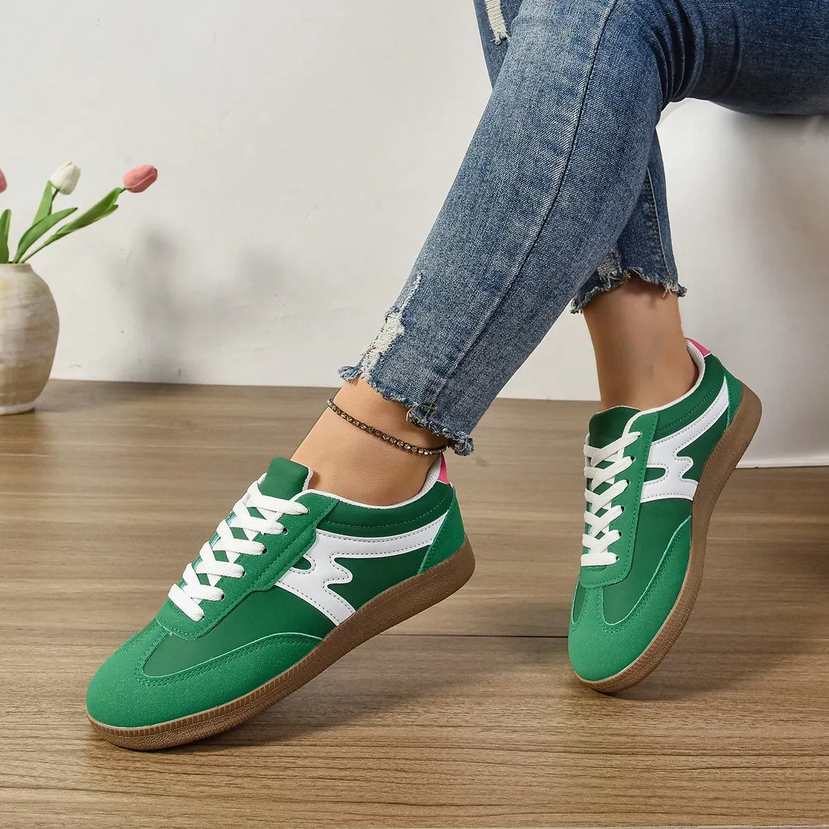 Vintage-Inspired Unisex Sneakers, Classic Casual Sports Shoes for Everyday Wear