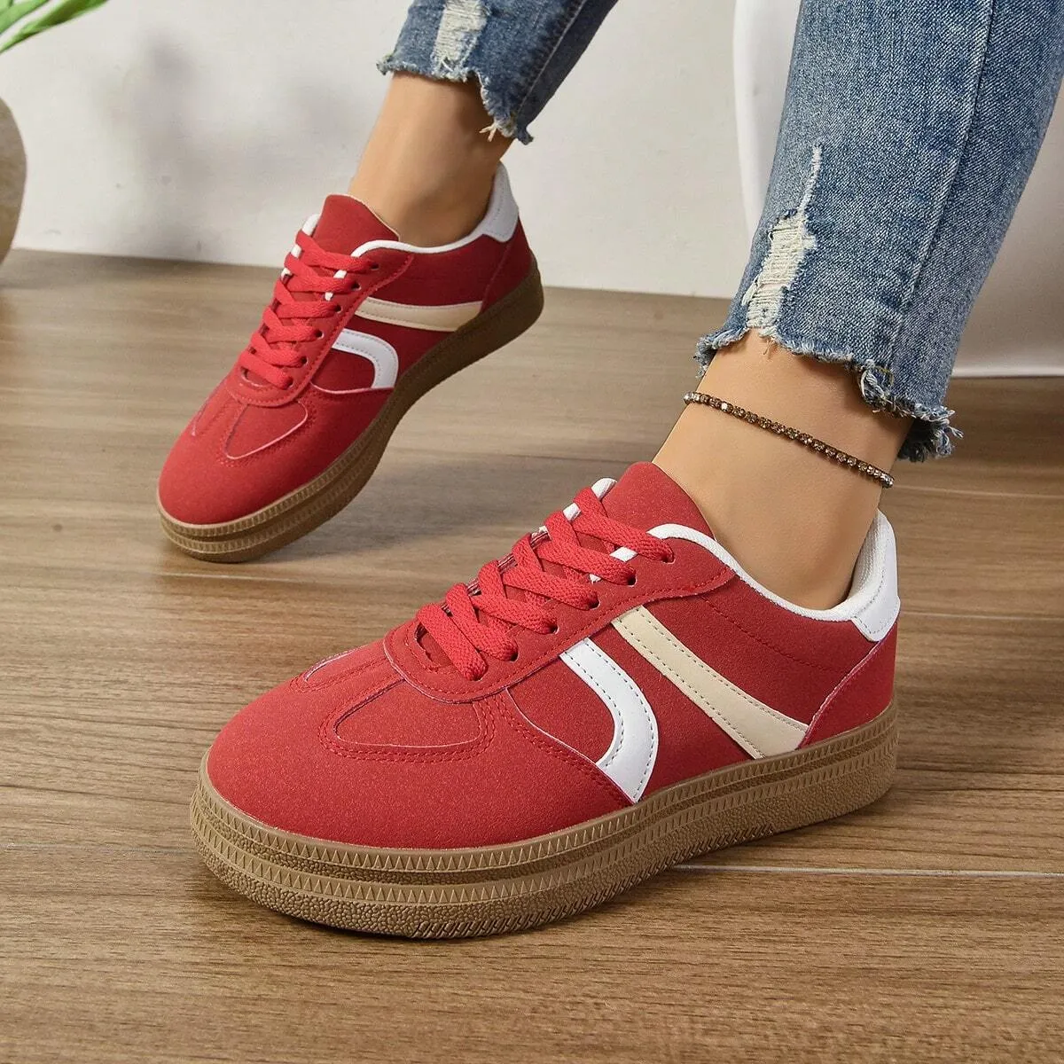 Unisex Casual Sneakers, Timeless Vintage Design and Versatile Sports Style